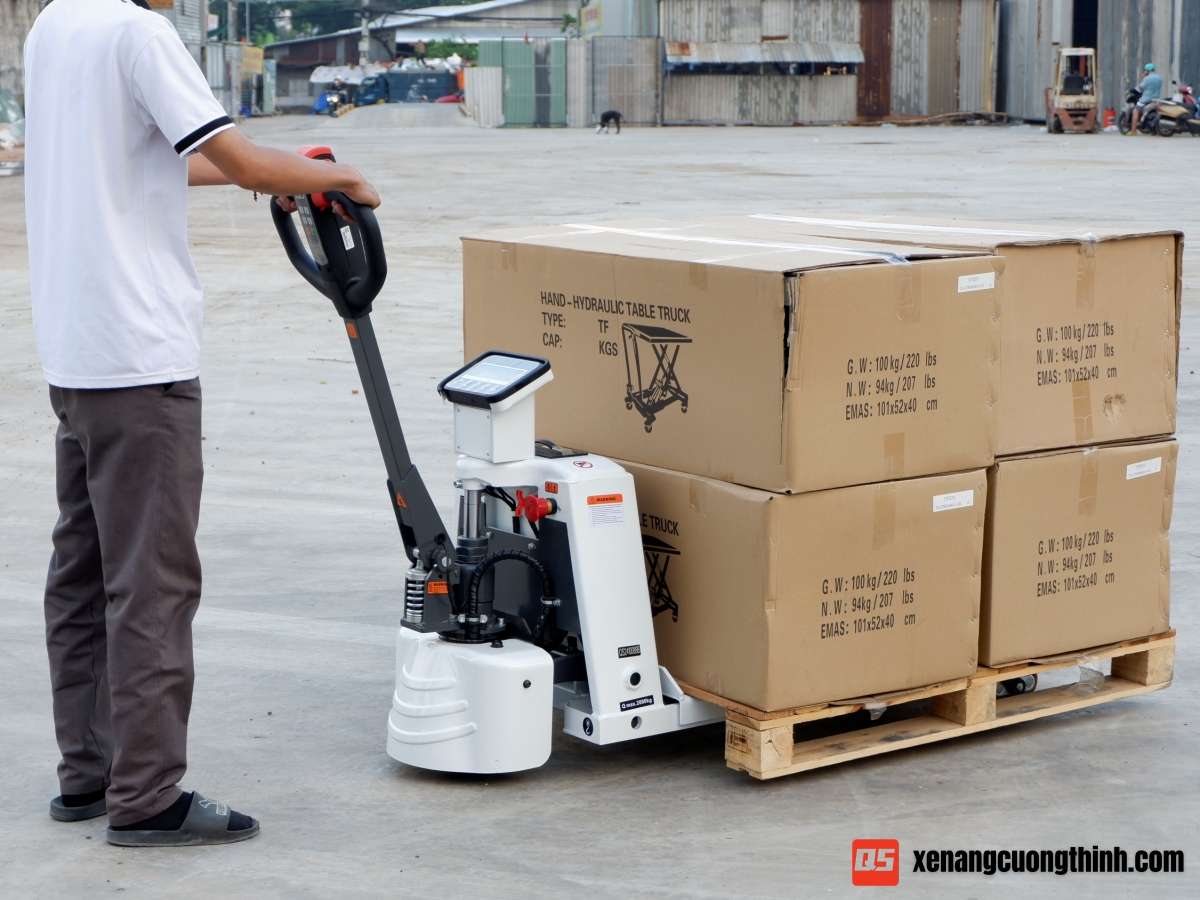 Xe nâng tay điện thấp 2 Tấn Giá Rẻ | Xe nâng Cường Thịnh