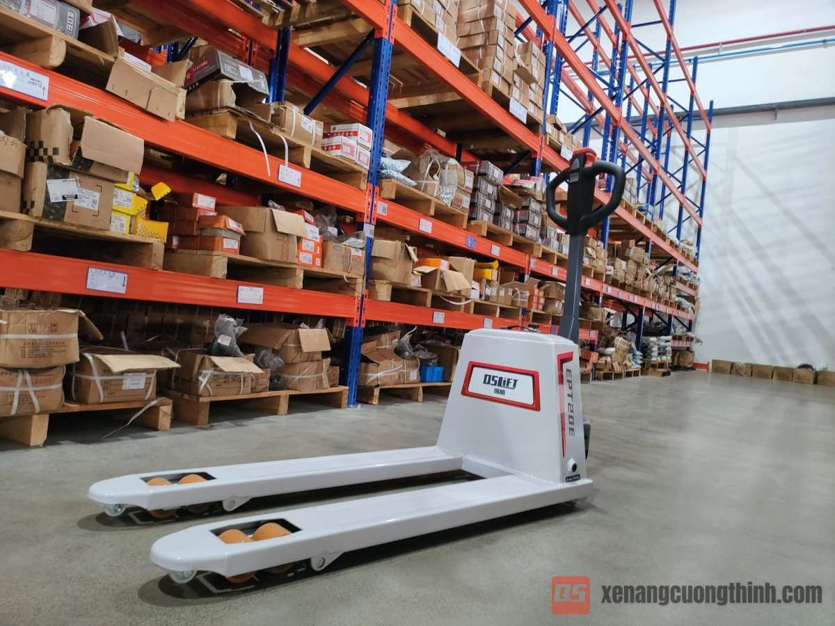 Xe nâng tay điện thấp 2 Tấn QSLift EPT20E | Pin lithium sạc nhanh