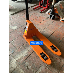 XE NÂNG TAY KÍCH THƯỚC ĐẶC BIỆT 450X800MM, TẢI 2500KG