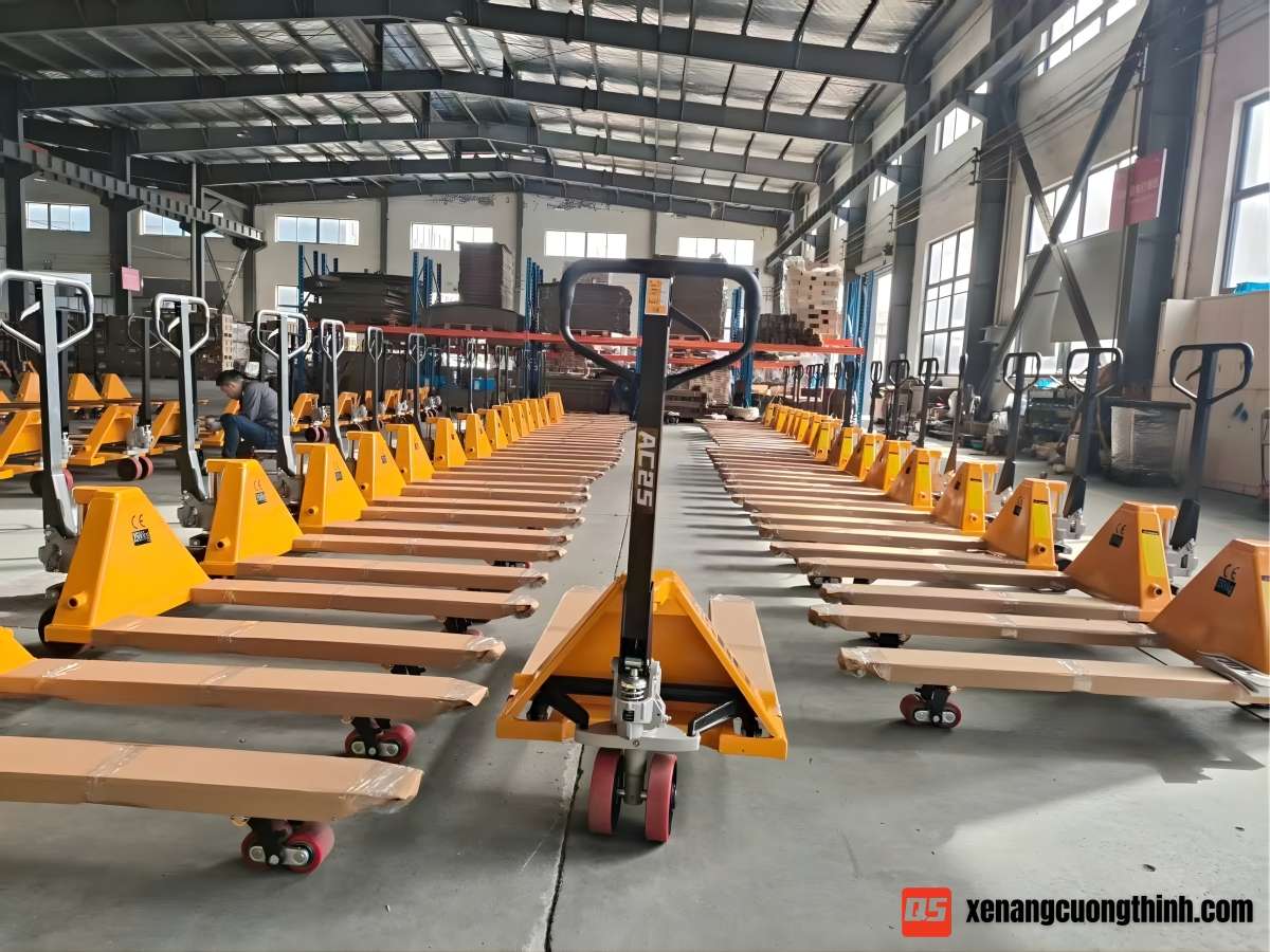 Xe Nâng Tay Chính Hãng QSLift Tại Cường Thịnh