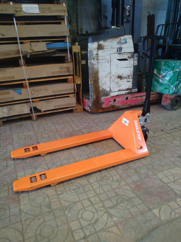 Xe nâng tay thấp Sagolifer 