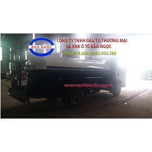 Xe téc 6 khối phun nước tưới cây rửa đường howo
