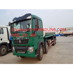 XE PHUN NƯỚC TƯỚI CÂY RỬA ĐƯỜNG HOWO 17 KHỐI