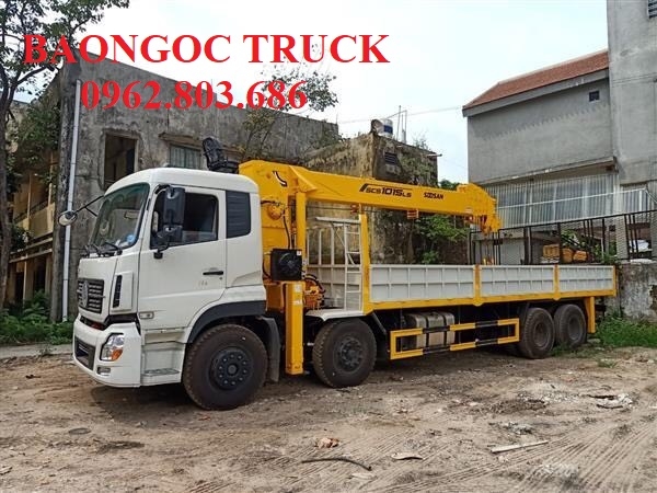 Xe tải 4 chân dongfeng gắn cẩu 12 tấn soosan