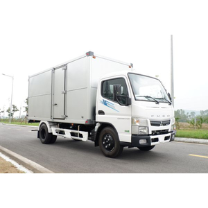 Xe tải Fuso Canter TF4.9 - Thùng kín - Tải 2 tấn