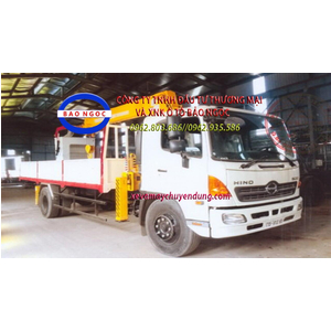 Xe hino FG gắn cẩu 5 tấn soosan có rỏ nâng người