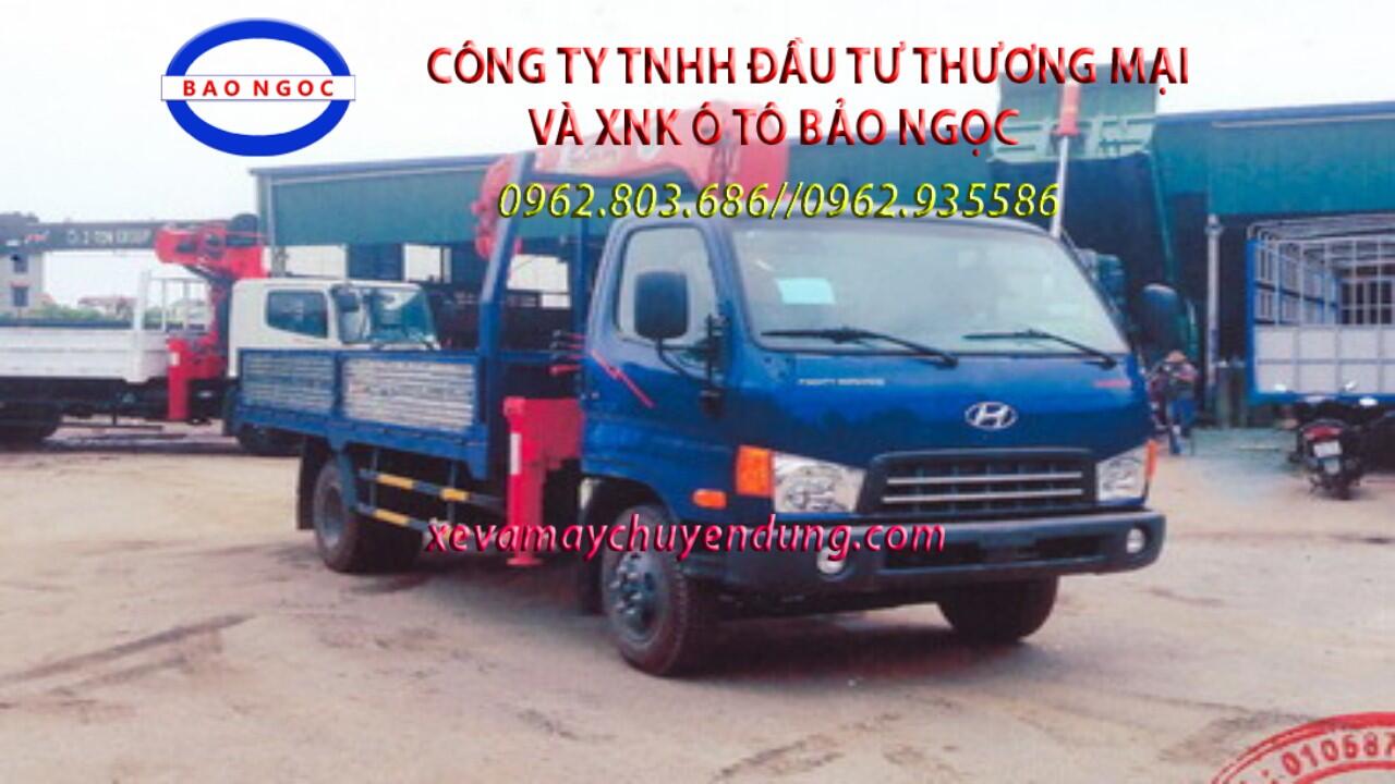 Xe tải hyundai HD700 gắn cẩu unic 344