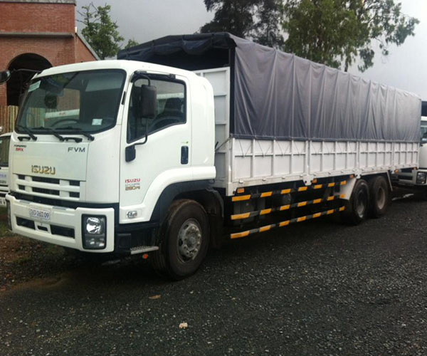 Xe tải Isuzu FVM34W (6X2) - Tải trọng 15,4 tấn