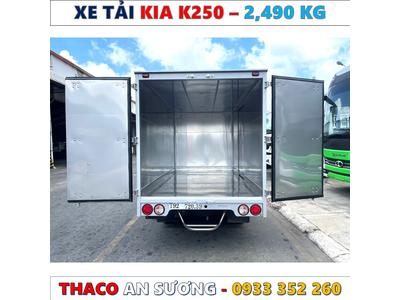 GIÁ XE TẢI KIA K250 THÙNG KÍN TẢI 2,490 KG MỚI NHẤT