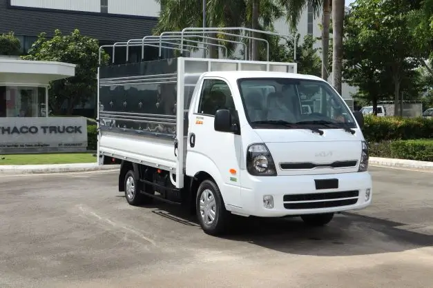 Xe tải KIA Frontier K200 - Thùng mui bạt - 1990kg - Thùng dài 3,2m