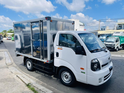 Xe tải KIA K200S 4WD - Thùng kín - Tải trọng 1,49 tấn