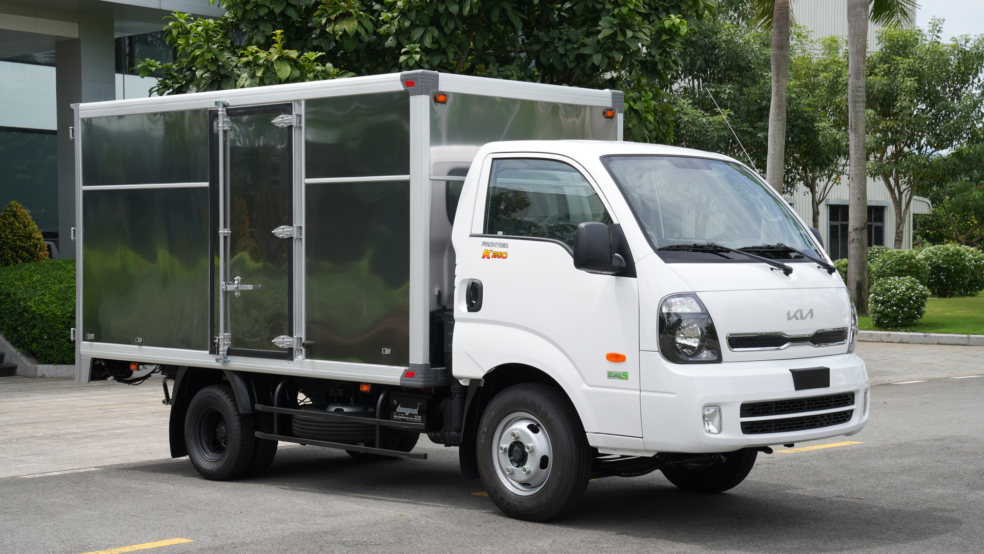 XE TẢI KIA K250 E5 TẢI 2 tấn 4 THÙNG 3m5 MỚI NHẤT HIỆN NAY 2026