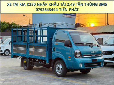 Xe Tải 2,5 Tấn KIA K250 Thùng Mui Bạt Thùng dài 3m5 4m5