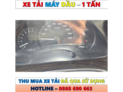 XE BEN CŨ 1 TẤN MÁY DẦU