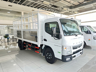 XE TẢI MITSUBISHI FUSO CANTER TF4.9 THÙNG MUI BẠT 2 TẤN ĐỜI MỚI NHẤT