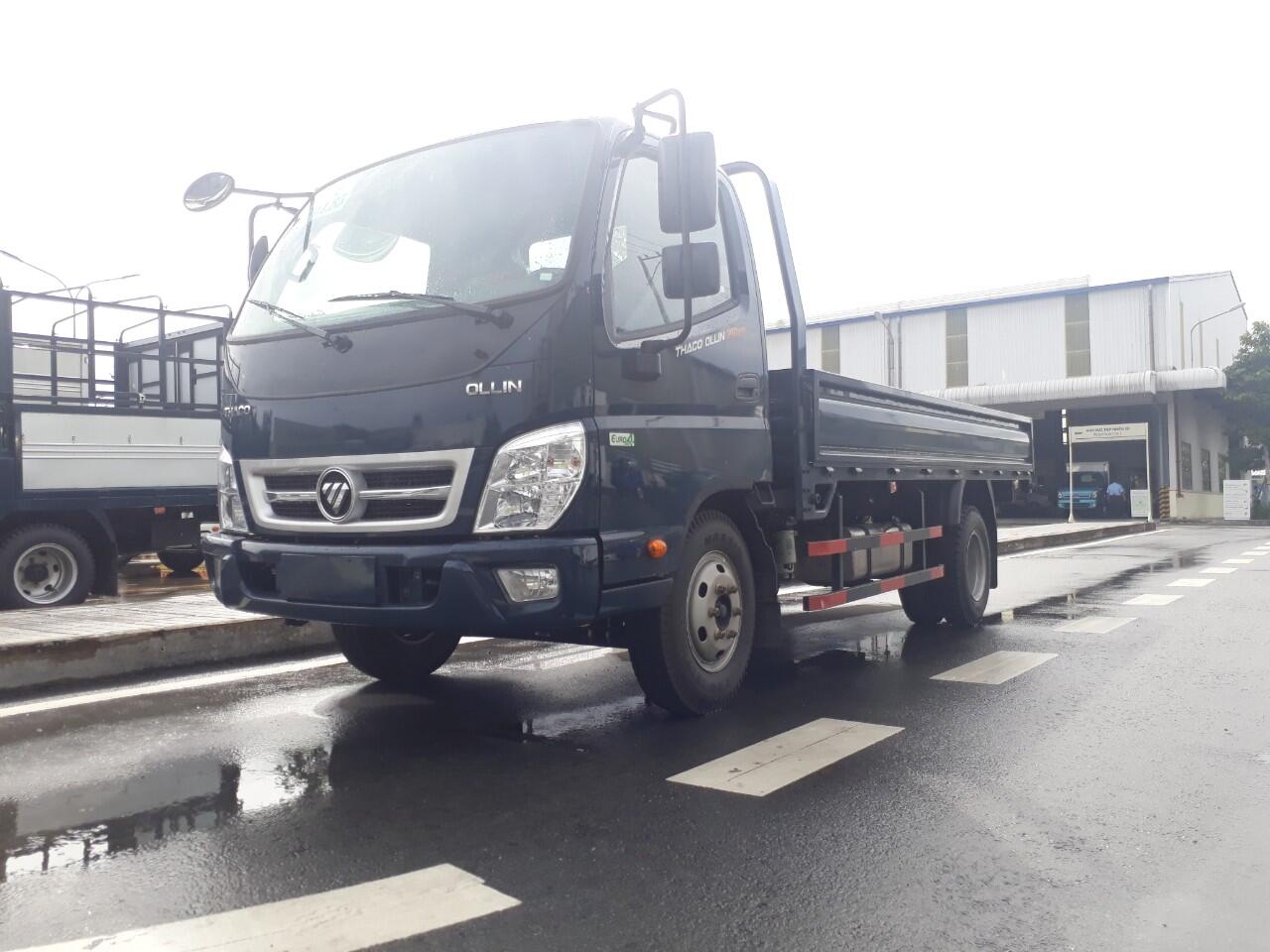 Xe tải Thaco Ollin 490/700 - Thùng lửng - Tải 2,35 tấn / 3,49 tấn