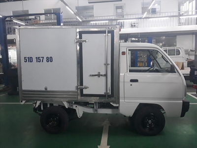 SUZUKI CARRY TRUCK THÙNG KÍN 550kg