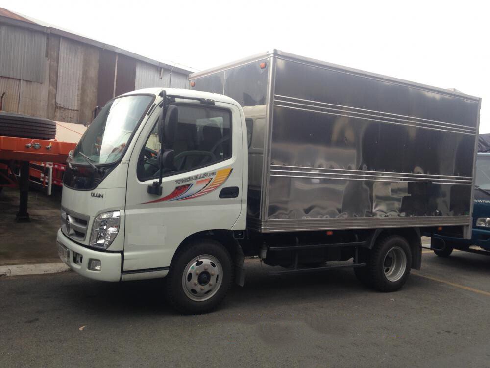 Xe tải Thaco Ollin 345 - Thùng kín - Tải 2,4 tấn / 3,49 tấn