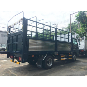 Xe tải Thaco Ollin S700 - Thùng mui bạt - Tải 3,49 tấn