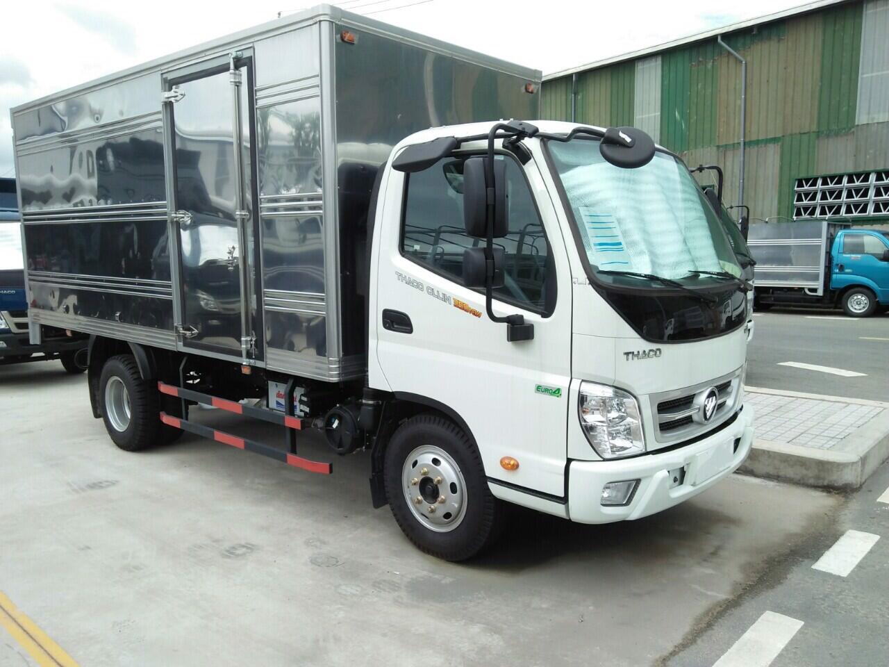 Xe tải Thaco Ollin 490/700 - Thùng kín - Tải 2,35 tấn / 3,49 tấn