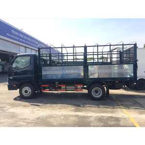 Xe tải Thaco Ollin 500 - Thùng mui bạt - Tải 4,99 tấn