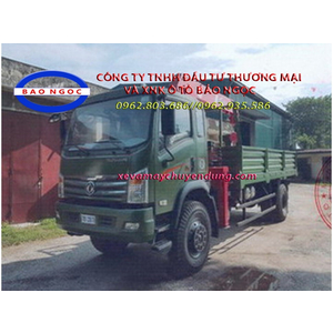 Xe tải 2 cầu trường giang gắn cẩu unic urv555