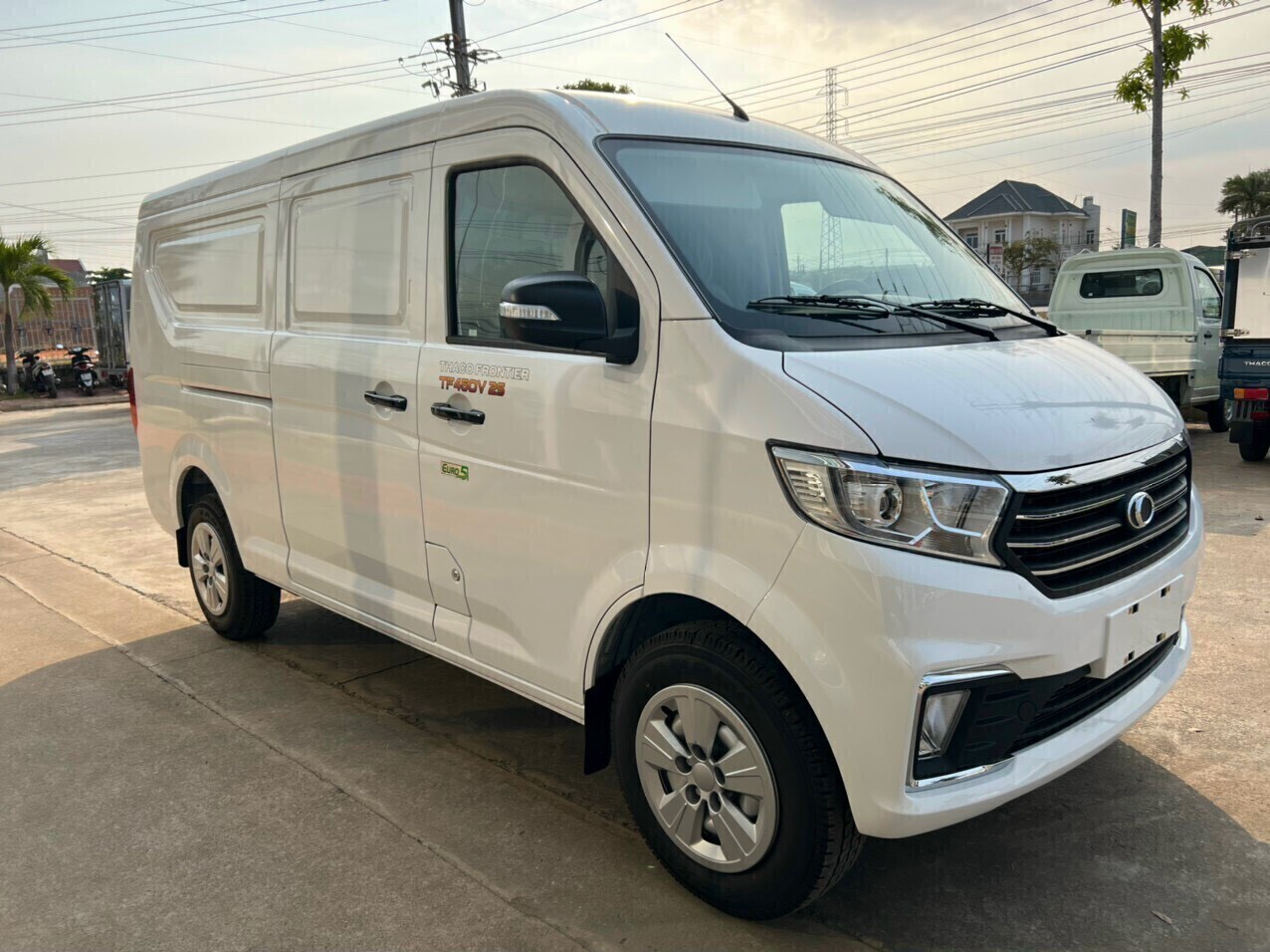 XE TẢI VAN 2 CHỖ THACO FRONTIER TF450V 2S đời 2026 thùng dài 2m6