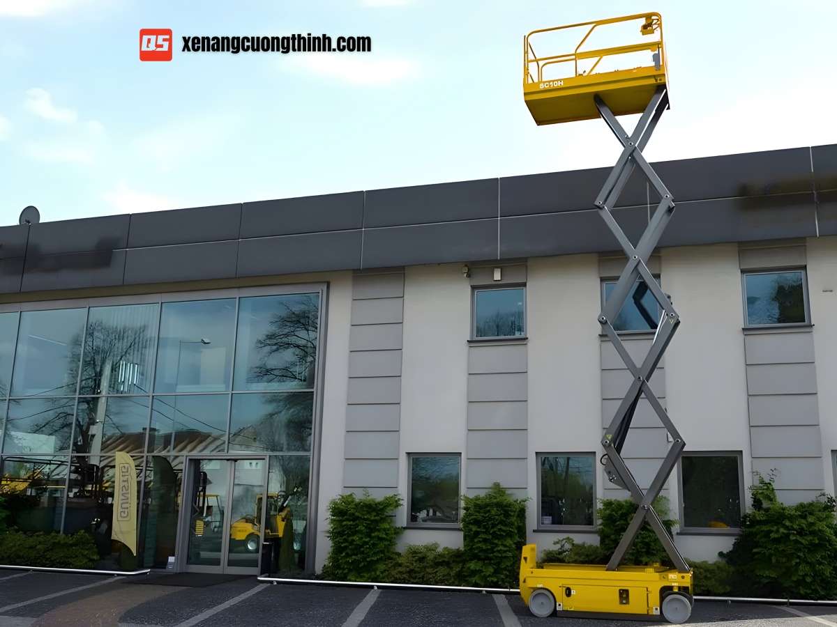 Xe Thang Nâng Người Cắt Kéo 8m SC10H | Xe Nâng Cường Thịnh
