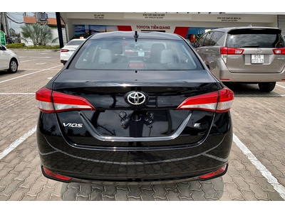 Toyota Vios 1.5 E MT