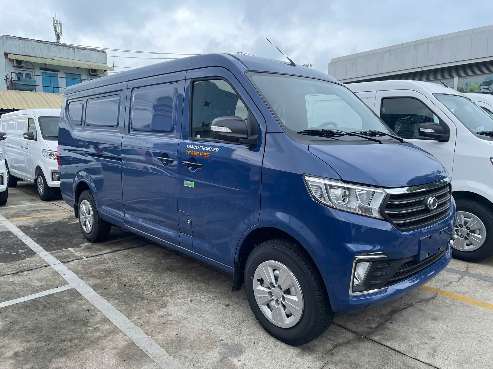 THACO FRONTIER TF480V2S MÀU XANH DƯƠNG ĐỜI MỚI NHẤT NĂM 2025