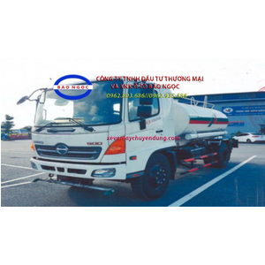 Xe xi téc phun nước tưới cây rửa đường 9 khối HINO FG