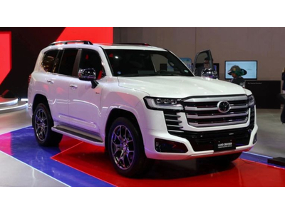 Toyota Land Cruiser HEV