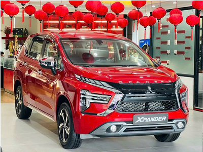 Mitsubishi Xpander AT premium