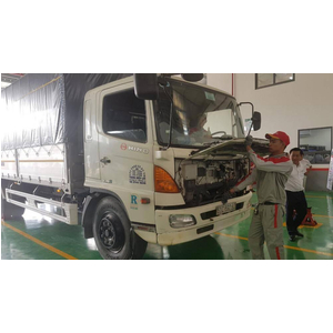 Xử lý hỏng hóc bất ngờ xe tải Hino - Kỹ thuật viên hay làm thế nào ?