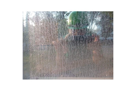 Xử lý kính ố nước, cặn khoáng lâu năm | Hoàng Gia