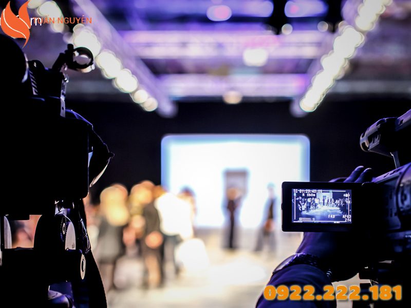 Lợi ích và thách thức khi tổ chức sự kiện trực tuyến