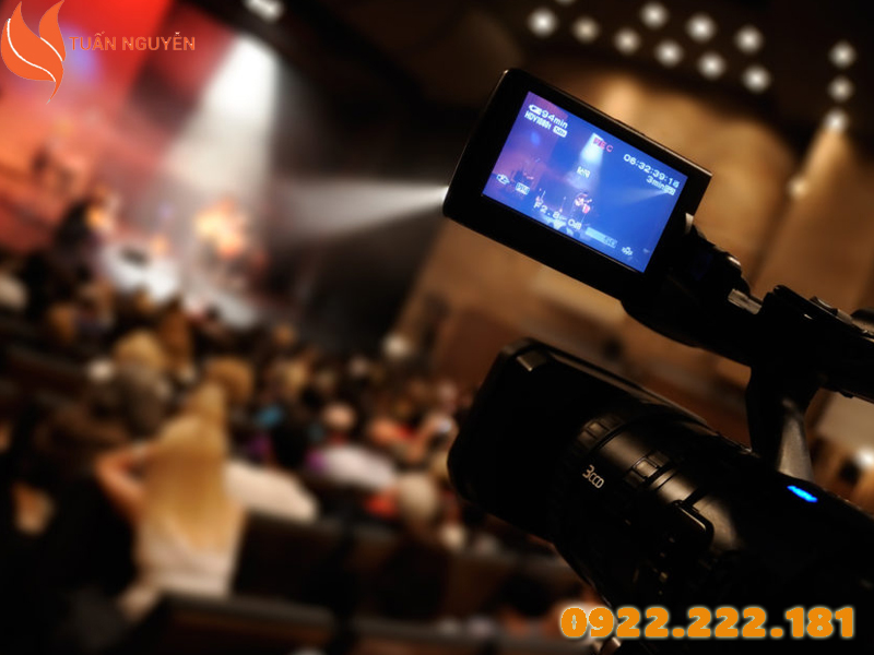 Quay phim và livestream sự kiện trực tiếp