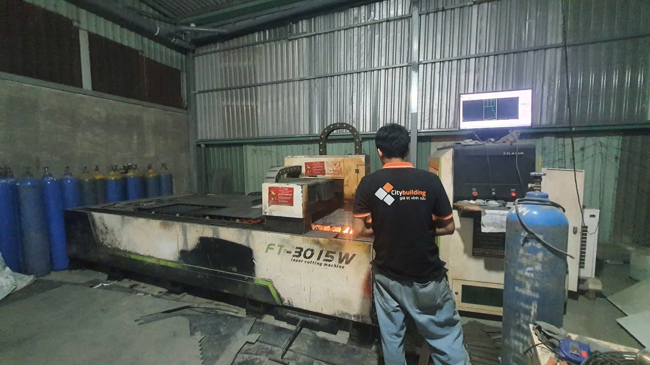 <iframe width="356" height="634" src="https://www.youtube.com/embed/ImY5lbYuZUw" title="🔥 XƯỞNG SẢN XUẤT CITYBUILDING – LÀM THẬT, CẮT THẬT, CHẤT LƯỢNG THẬT 🔥" frameborder="0" allow="accelerometer; autoplay; clipboard-write; encrypted-media; gyroscope; picture-in-picture; web-share" referrerpolicy="strict-origin-when-cross-origin" allowfullscreen></iframe>