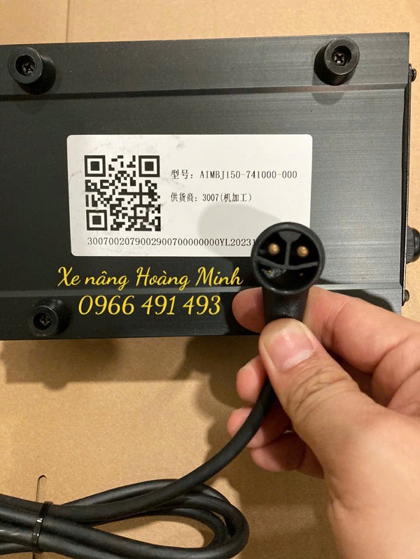 Bộ sạc xe nâng điện Hangcha Pin Lithium YLCH24V10A, Sạc pin Lithium YLCH24V10A, AIMBJ150-741000-000 phích cắm EU