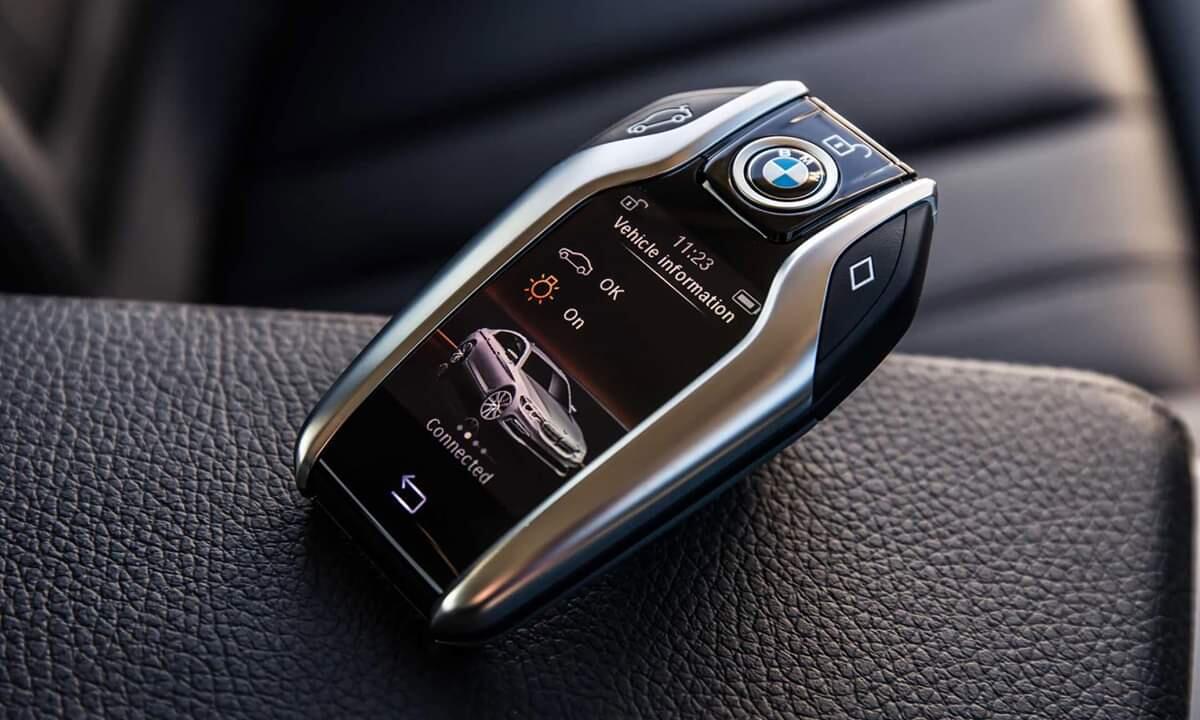 BMW 530i Luxury - Hình 22