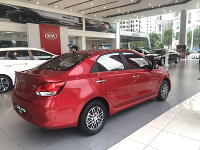 KIA Soluto AT Luxury