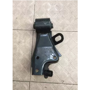 Cao su chân máy to SUZUKI WAGON R+