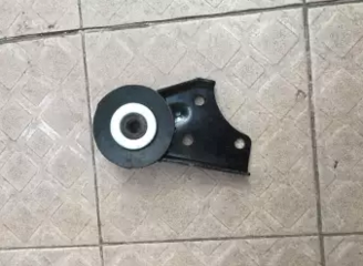 Cao su chân hộp số SUZUKI WAGON R+