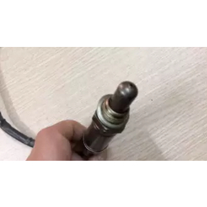 Cảm biến khí xả Suzuki Carry & 500Kg