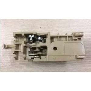 Tay mở cửa trong Toyota Innova&Vios