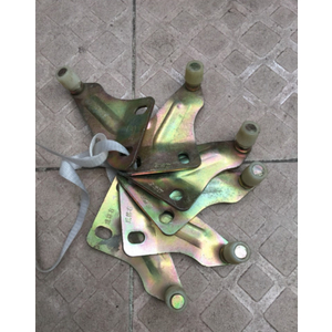 Trượt cánh cửa lùa trên Suzuki Carry/ Damaz