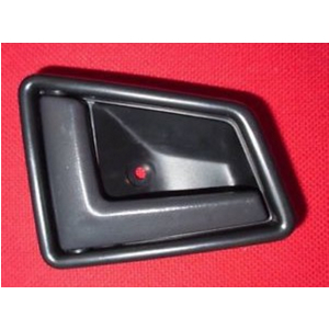 Tay mở cửa trong Suzuki Vitara