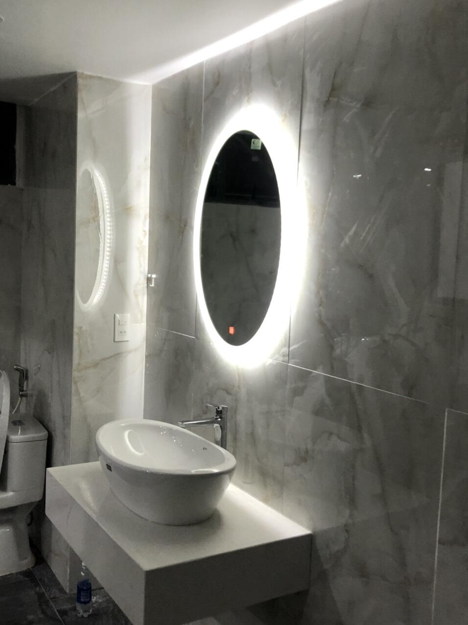 Gương led cảm ứng