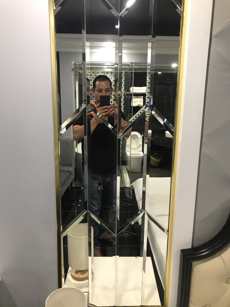 Gương Dán Tường