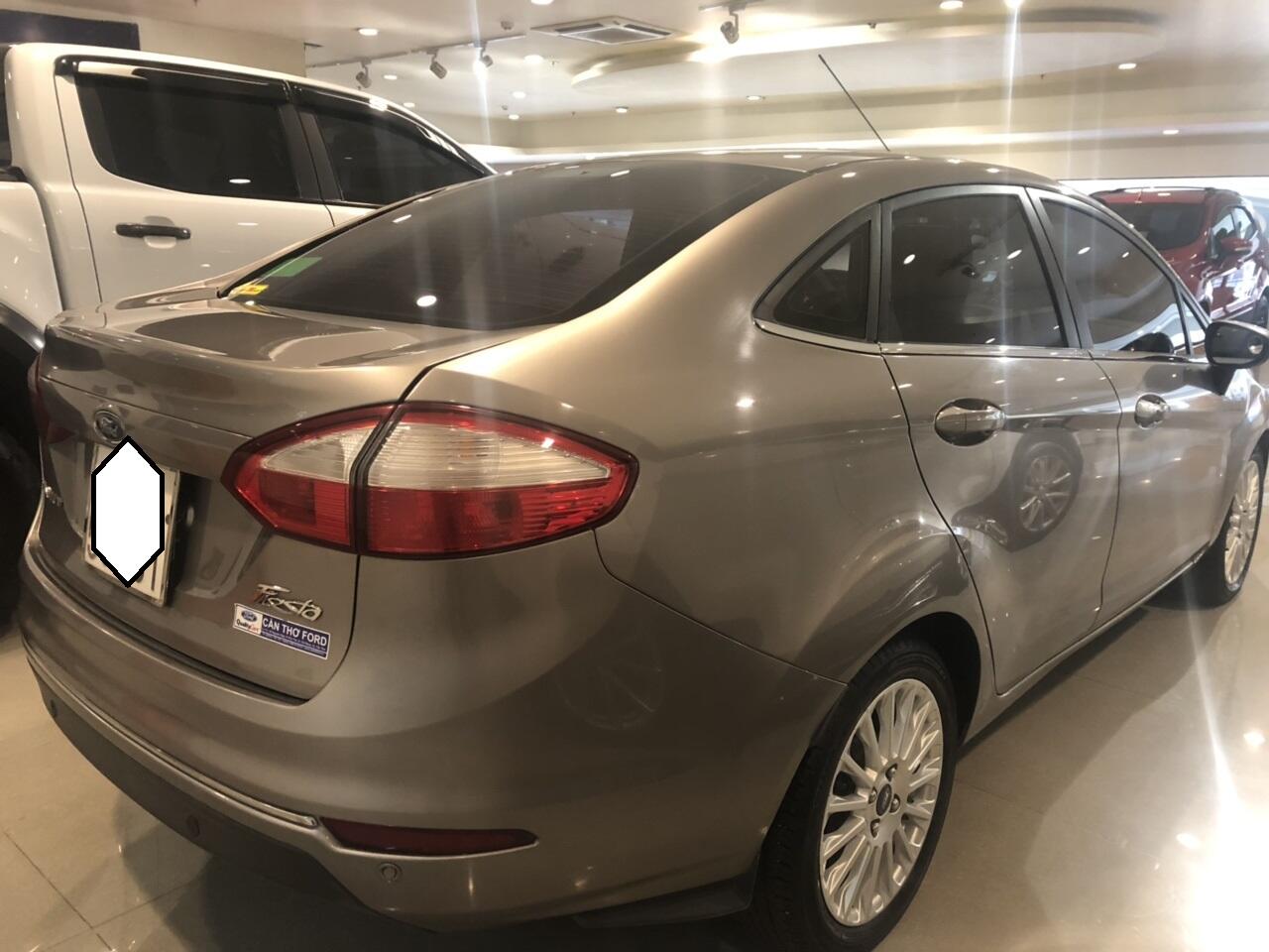 Fiesta 1.5 Titanium 2017 Màu Xám
